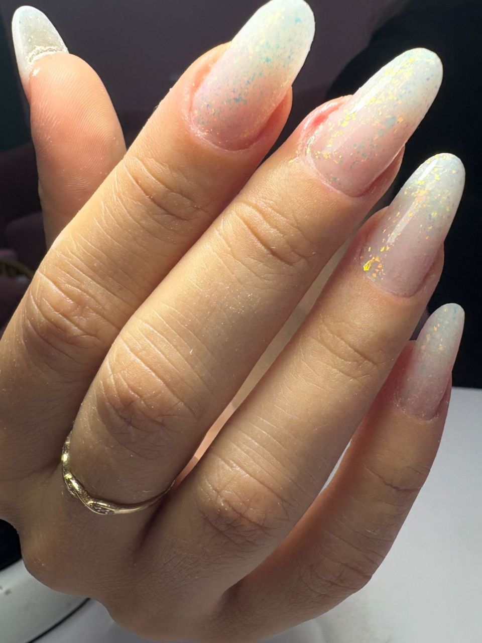 Intretinere unghii gel - migdala slim made by Roxana Z - from Stailer