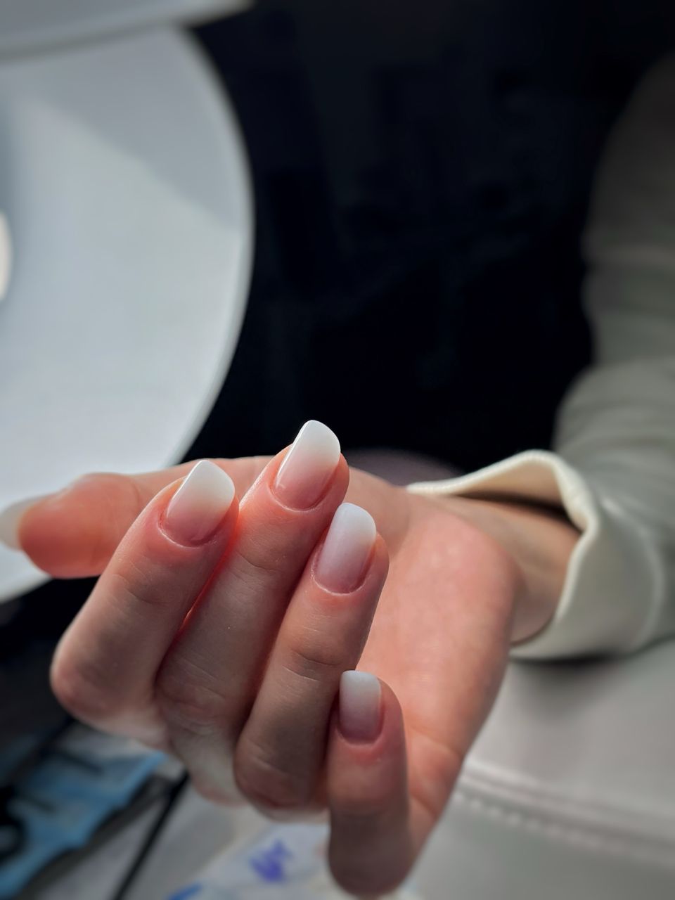 Manichiura constructie unghii cu gel - marime 1-2 made by Adina Gradinaru - from Stailer