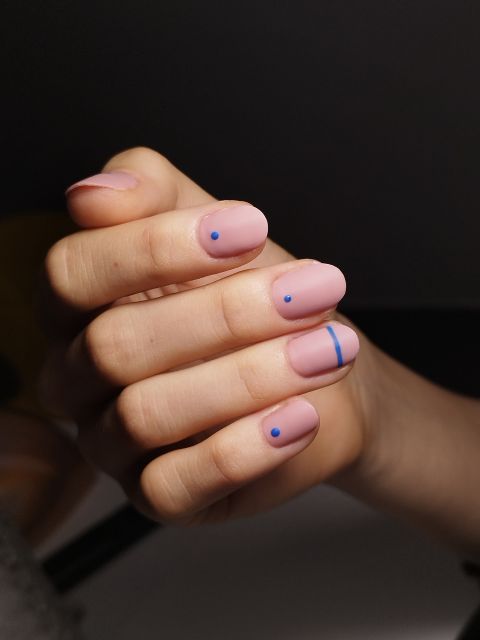 Manichiura clasica made by Diana Barbalata - from Stailer