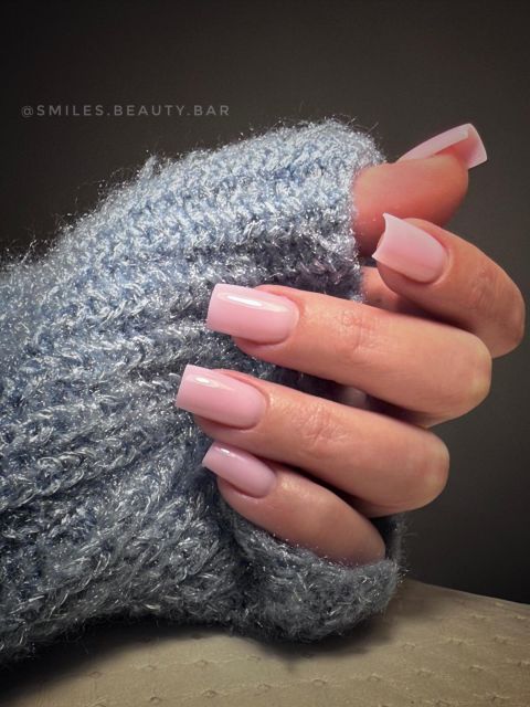 Manichiura constructie unghii cu gel made by Diana Barbalata - from Stailer