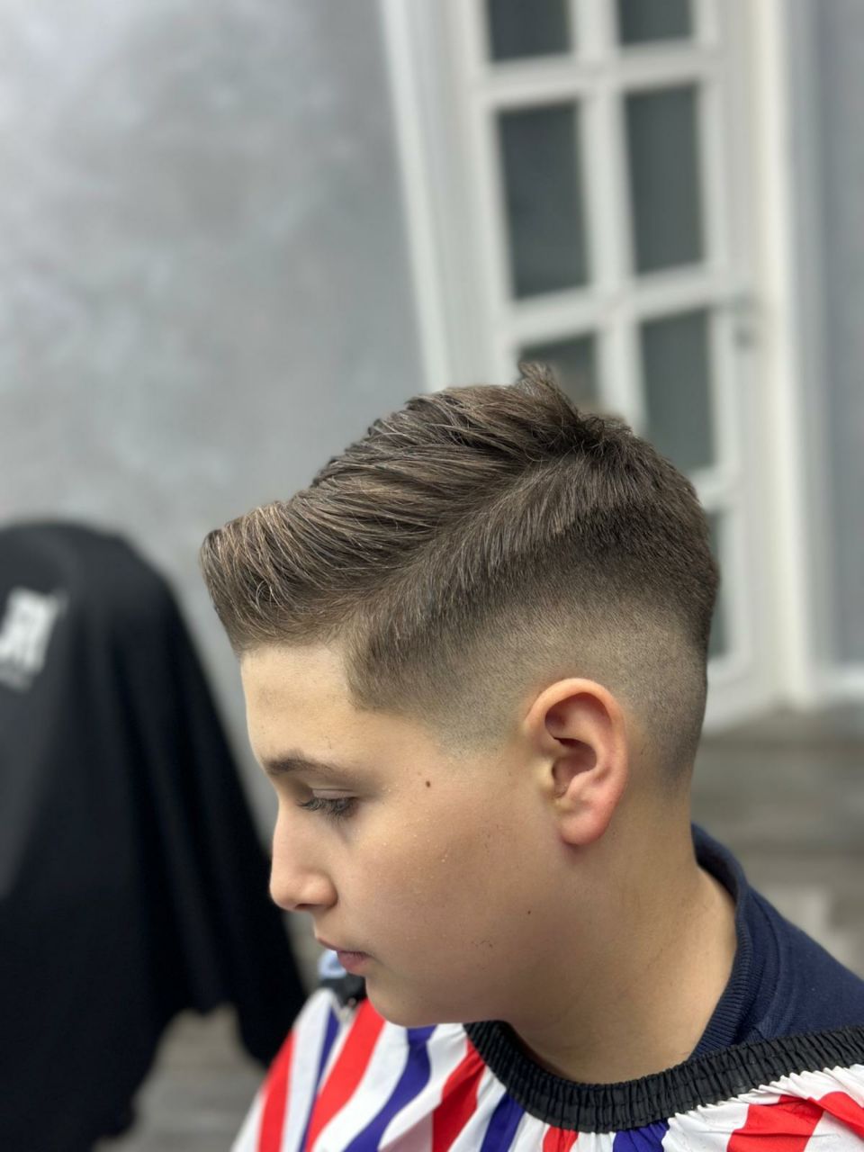 Tuns skin fade made by Dan Simionica - from Stailer