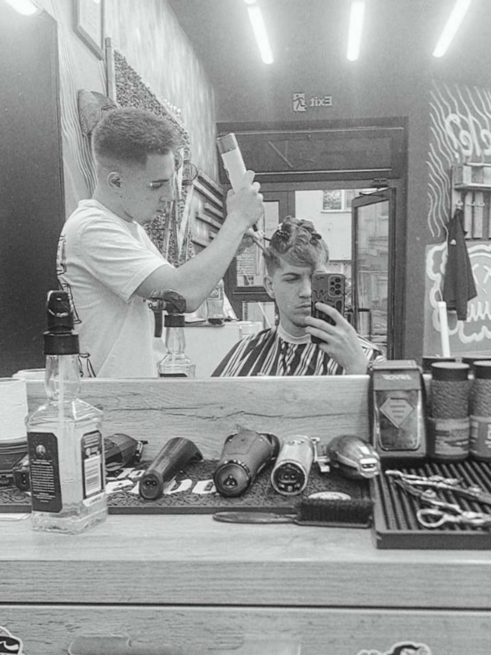 Tuns skin fade made by Catalin Barbu - from Stailer