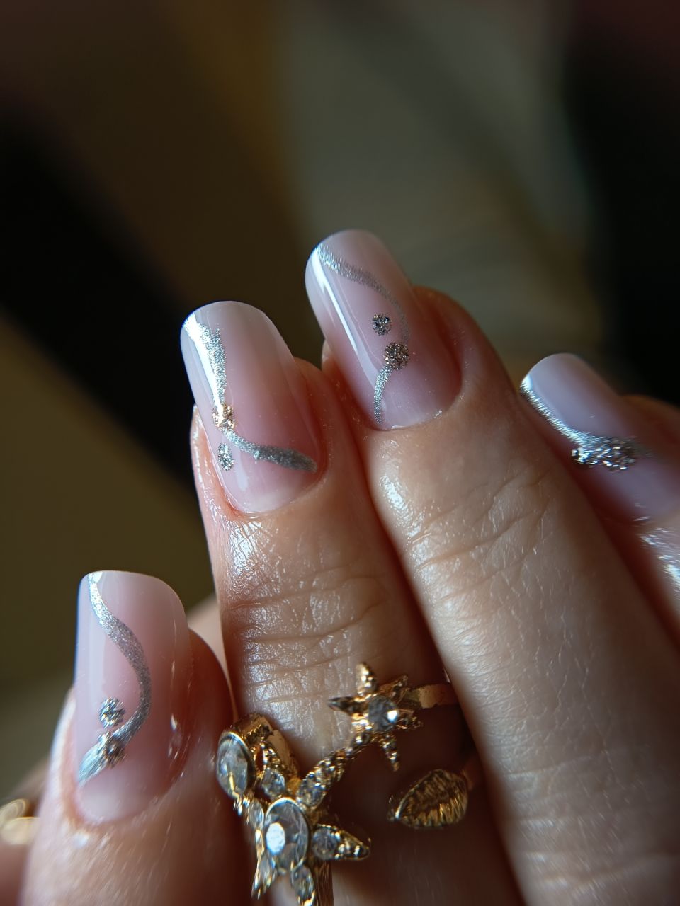 Manichiura constructie cu gel - marimea 1-2 made by Andreea Biru - from Stailer