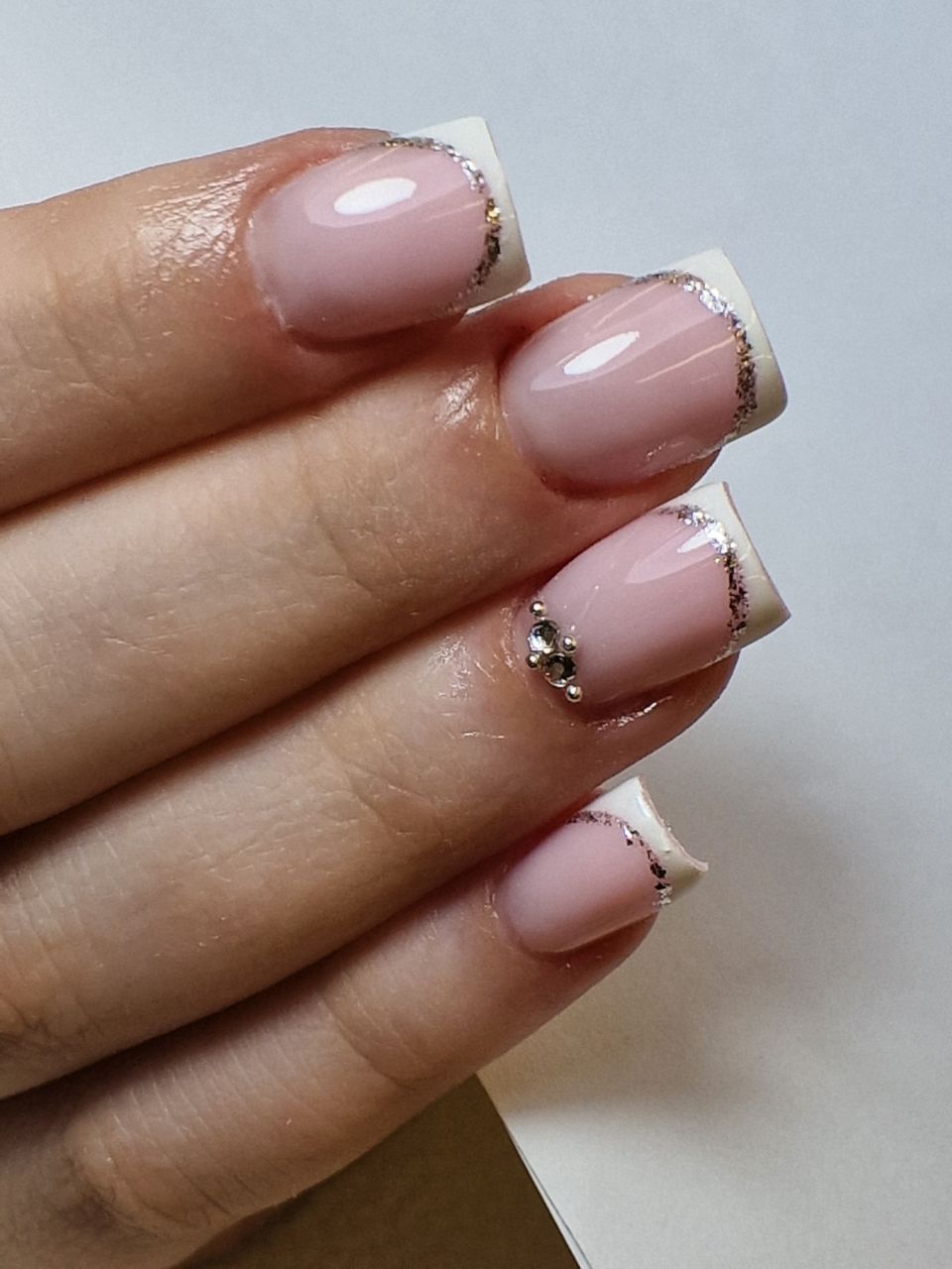 Manichiura constructie cu gel - marimea 1-2 made by Andreea Biru - from Stailer