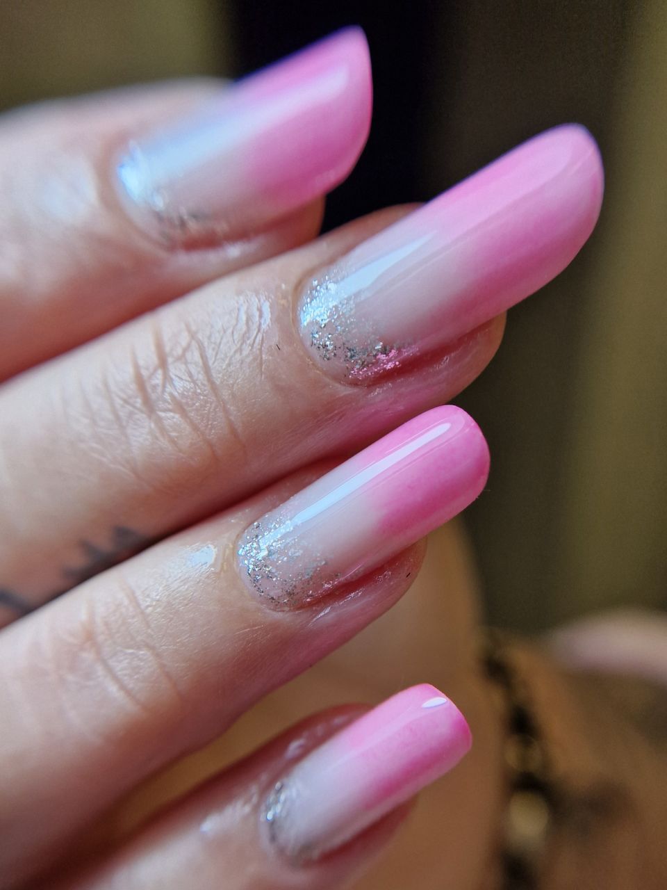 Manichiura constructie cu gel - marimea 3-4 made by Andreea Biru - from Stailer