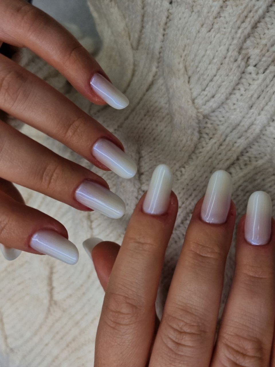 Manichiura constructie cu gel - marimea 3-4 made by Andreea Biru - from Stailer