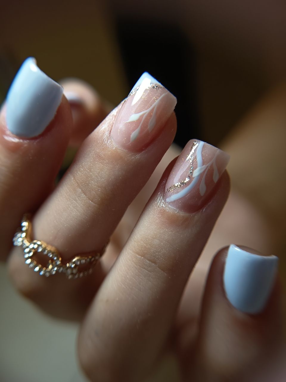 Manichiura constructie unghii cu gel made by Andreea Biru - from Stailer