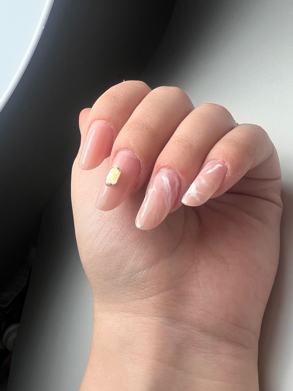 Manichiura constructie cu tips - marimea 1-3 made by Anamaria Ciure - from Stailer