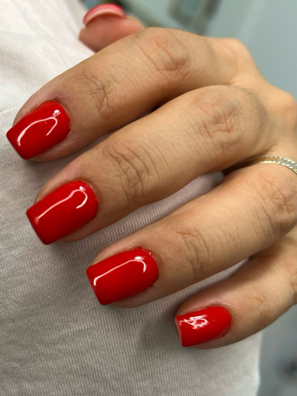 Manichiura cu gel pe unghie naturala made by Anamaria Ciure - from Stailer