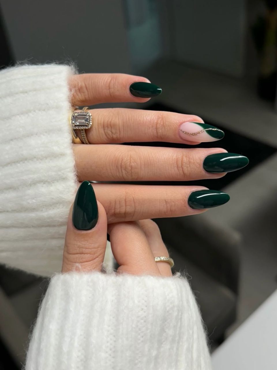 Intretinere unghii cu gel made by ana cristina - from Stailer