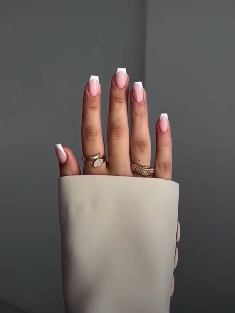 Intretinere unghii cu gel made by ana cristina - from Stailer