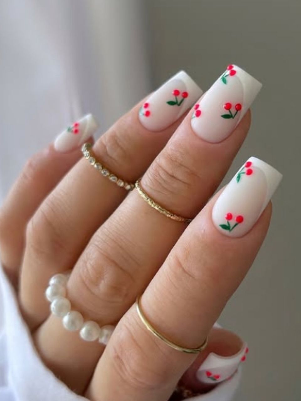 Intretinere unghii cu gel - mărime M made by Cristina  Matei - from Stailer