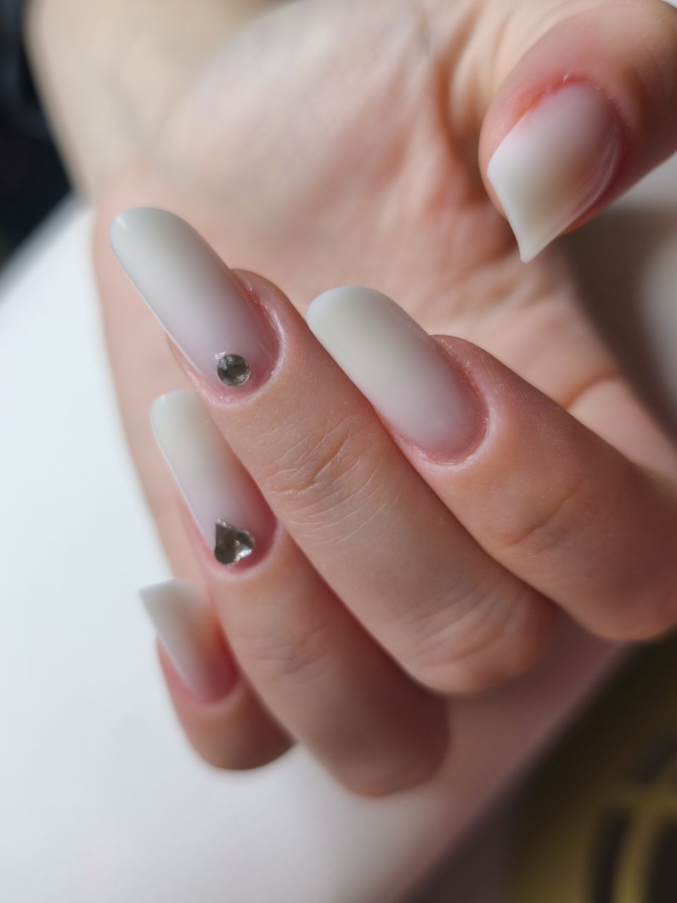Intretinere unghii cu gel - Slim made by Cristina  Matei - from Stailer