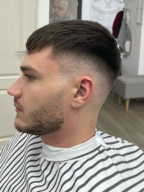 Tuns skin fade made by Mirel Alexandru Niculica - from Stailer