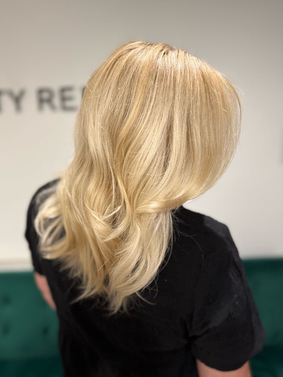 Pachet Vopsit Balayage made by Roxana Andrada Ghib - from Stailer Pachet Vopsit Balayage made by Roxana Andrada Ghib - from Stailer
