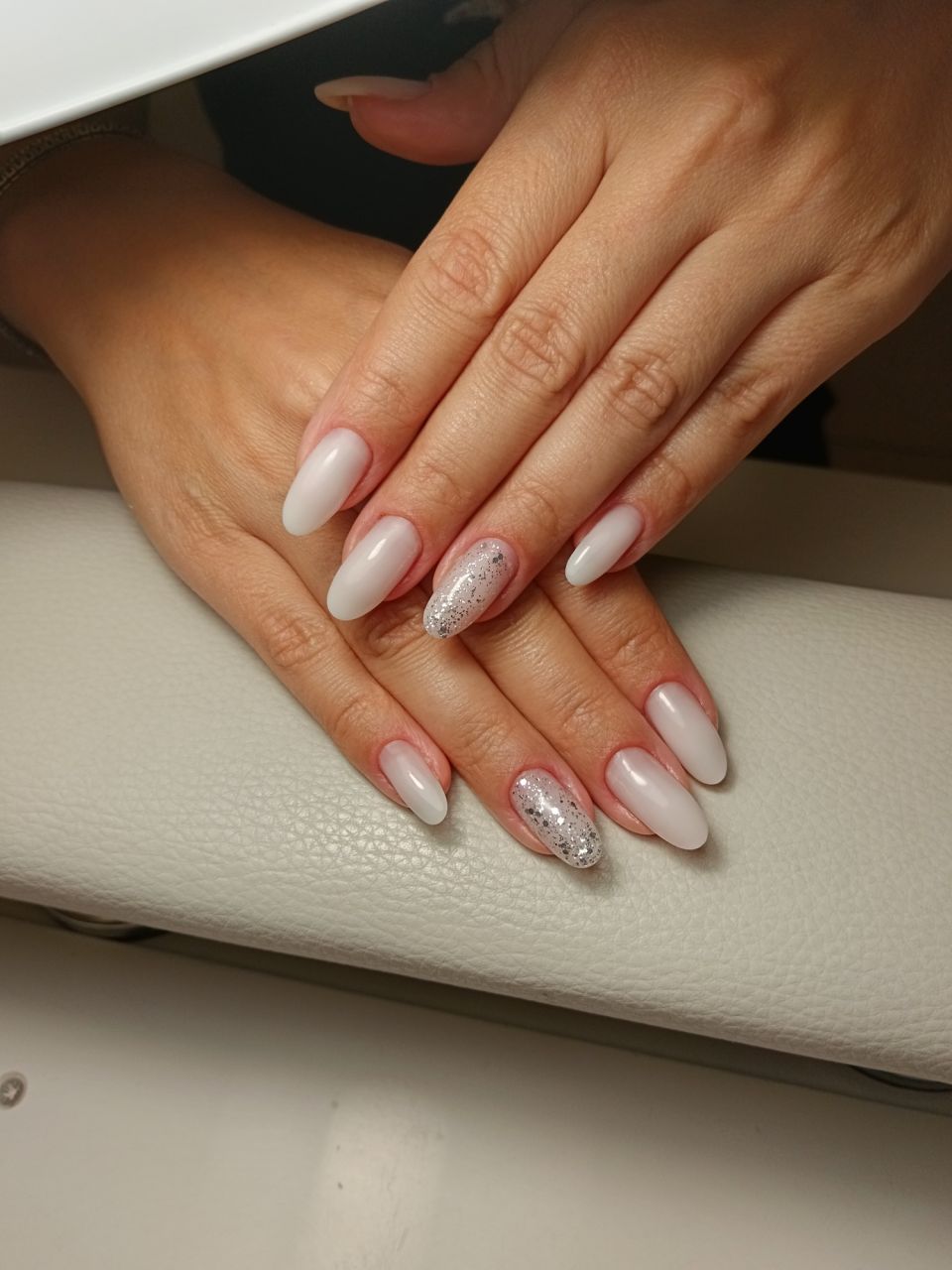 Intretinere unghii cu gel made by Ioana Caralau - from Stailer Intretinere unghii cu gel made by Ioana Caralau - from Stailer