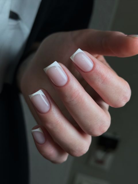 Manichiura cu gel