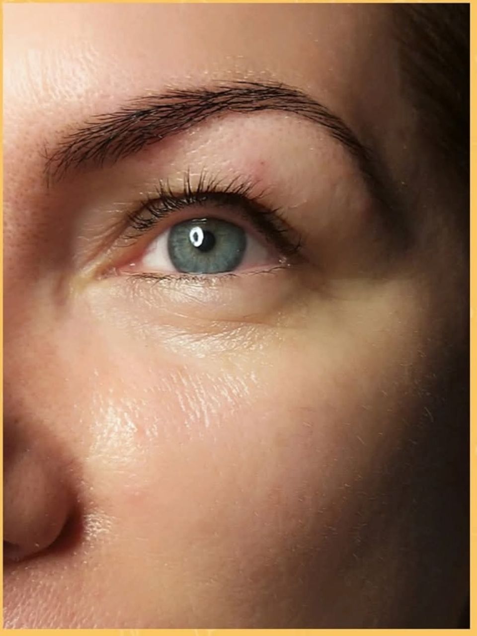 Vopsit sprancene made by Adina Vaida - from Stailer