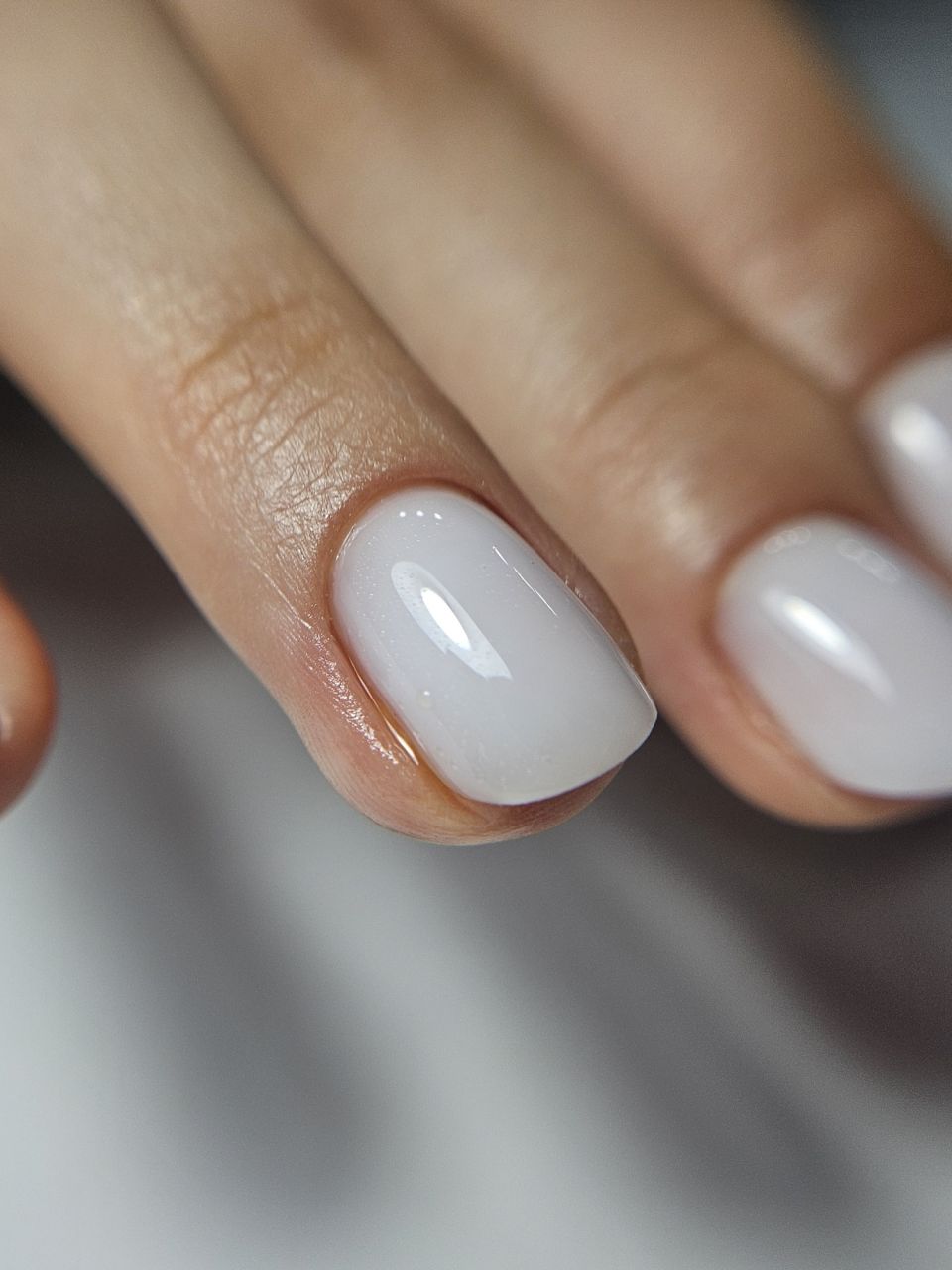 Manichiura constructie unghii cu gel made by Ioana Grigoras Lupu - from Stailer