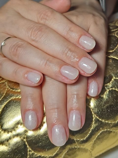 Manichiura oja semipermanenta - simpla