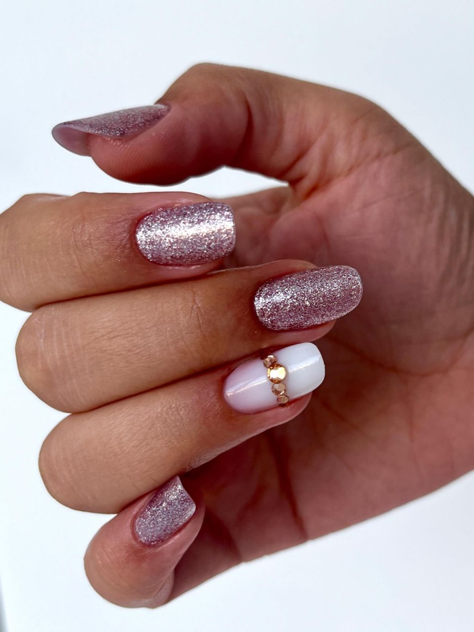 Intretinere unghii cu gel made by Daniela Florentina - from Stailer