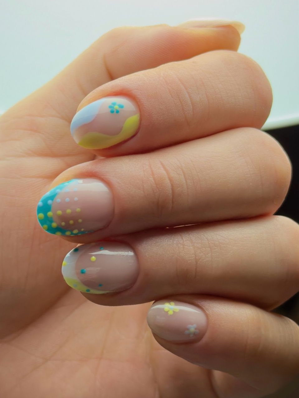 Intretinere unghii cu gel made by Daniela Florentina - from Stailer