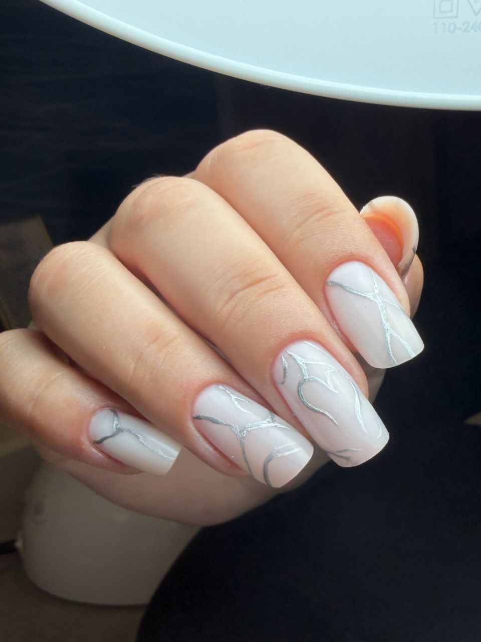 Manichiura constructie unghii cu gel made by Daniela Florentina - from Stailer