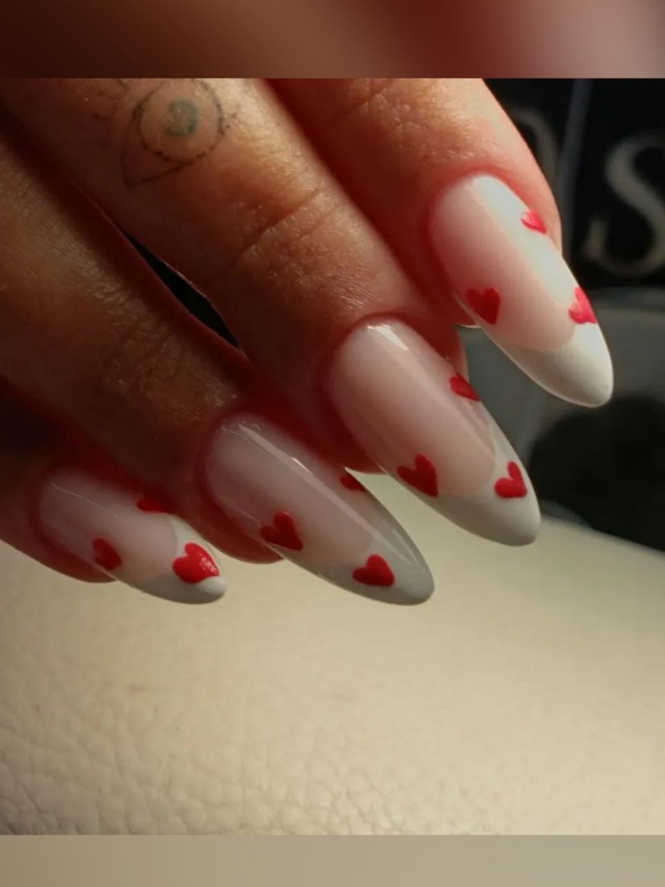 Manichiura constructie unghii cu gel made by Alina   - from Stailer