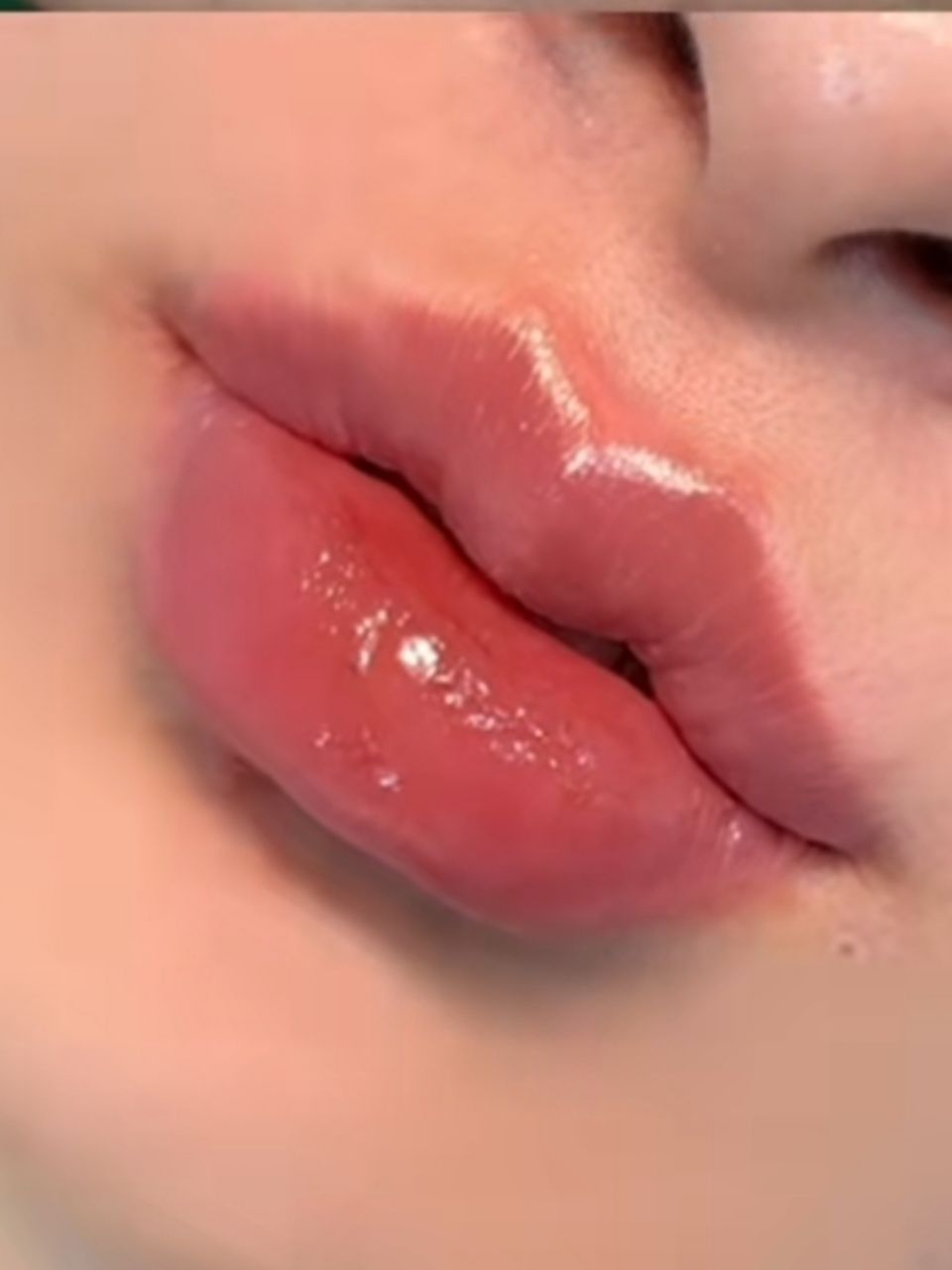 Russian Lips made by Ioana Tuș - from Stailer