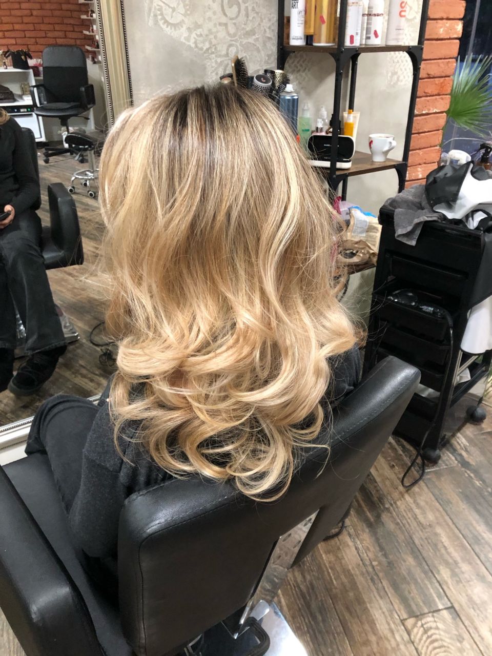 Balayage - par mediu made by Laura Gheorghe - from Stailer