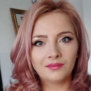 Adela Vulturar Adela Vulturar