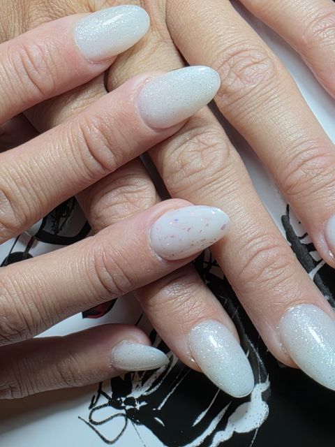 Constructie unghii cu gel - Natural Tips made by Alexandra Laudacescu - from Stailer