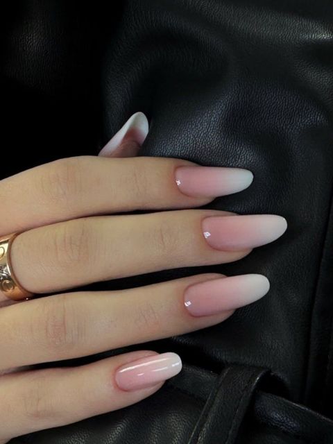 Constructie unghii cu gel - Natural Tips made by Alexandra Laudacescu - from Stailer