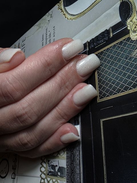 Intretinere unghii cu gel made by Alexandra Laudacescu - from Stailer