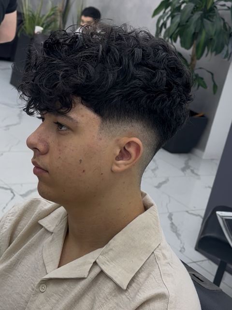 Tuns skin fade made by Sabin Ungureanu - from Stailer