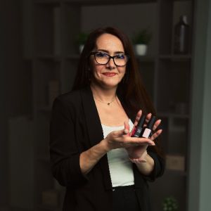 Eva Silagyi Eva Silagyi