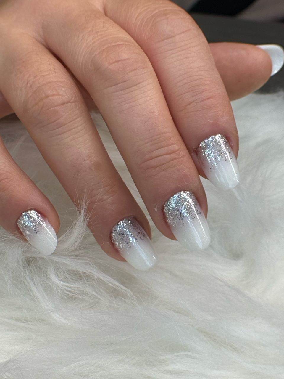 Manichiura constructie unghii cu gel - Ultraslim made by Eva Silagyi - from Stailer