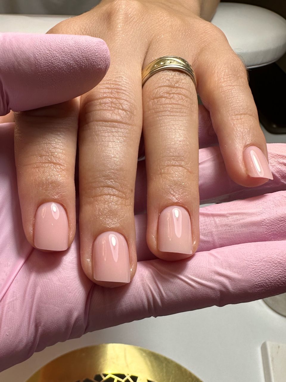 Intretinere unghii cu gel made by Irina Milas - from Stailer