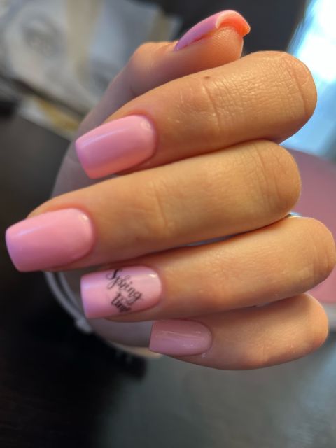 Intretinere unghii cu gel made by Tabita Andreea Virtan - from Stailer