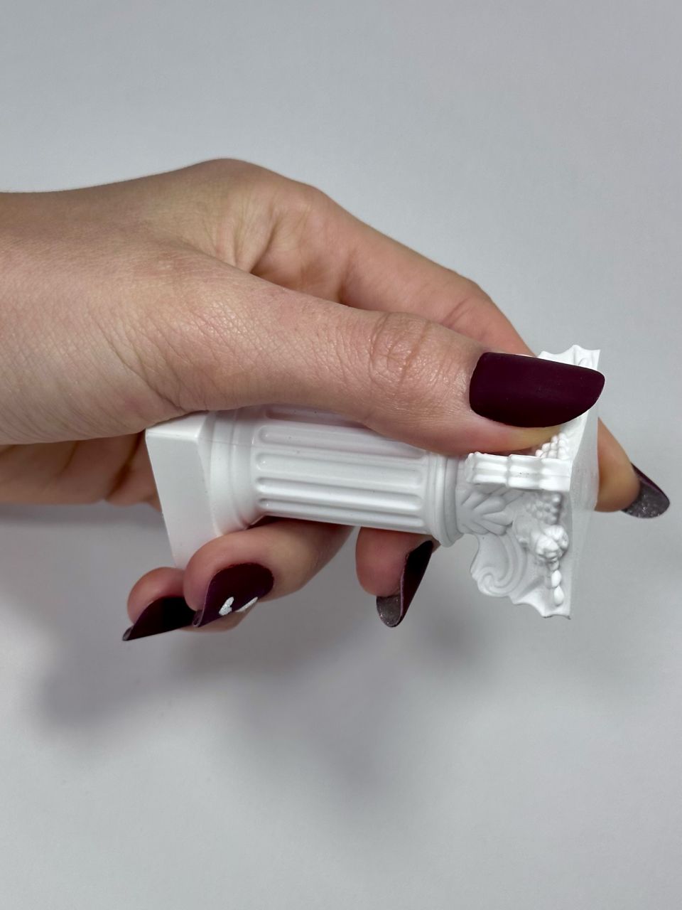 Manichiura constructie unghii cu gel made by Tabita Andreea Virtan - from Stailer