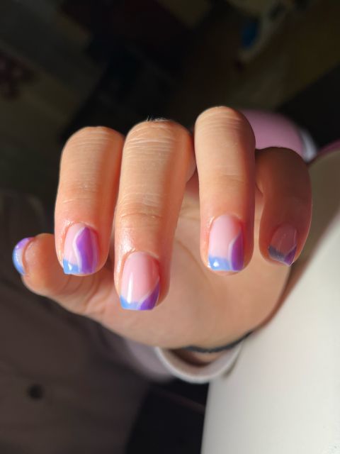 Manichiura cu oja semipermanenta made by Tabita Andreea Virtan - from Stailer