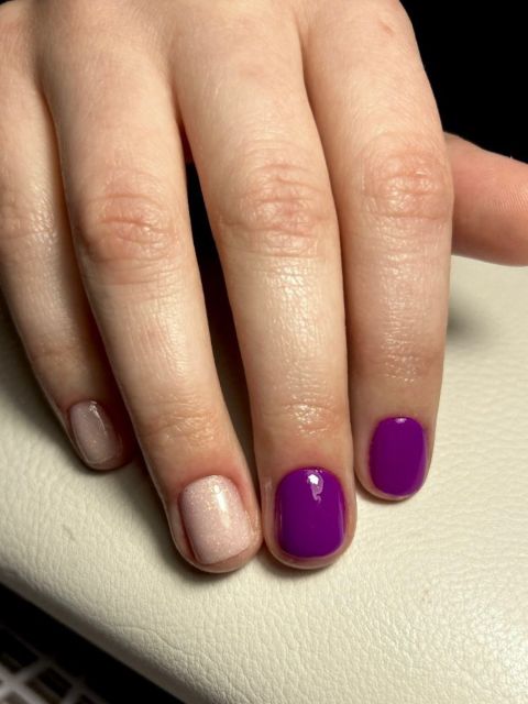 Manichiura cu oja semipermanenta made by Tabita Andreea Virtan - from Stailer