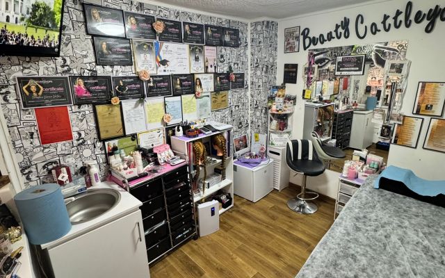 Beauty Styles Cattaleya 