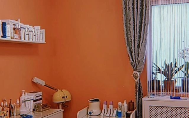 Em Beauty Salon