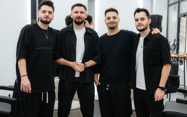 Tudor Saloon - Unirii Tudor Saloon - Unirii