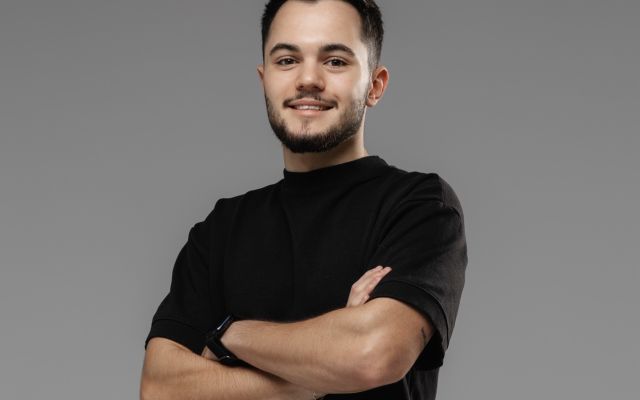 Tudor Saloon - Unirii Tudor Saloon - Unirii