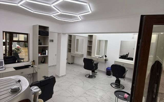 Creativity Barbershop - Lunca Cetatuii