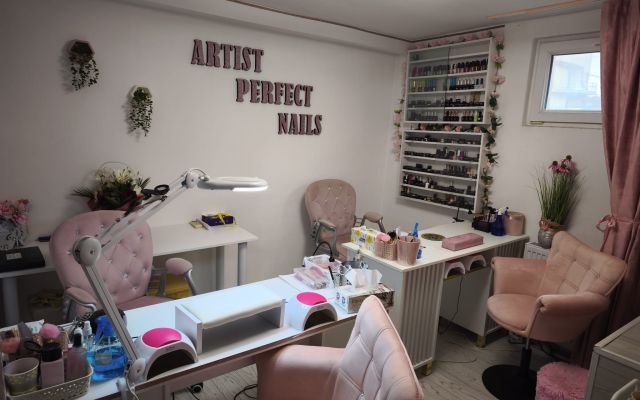 Artist Perfect Beauty by Cristina Matei 