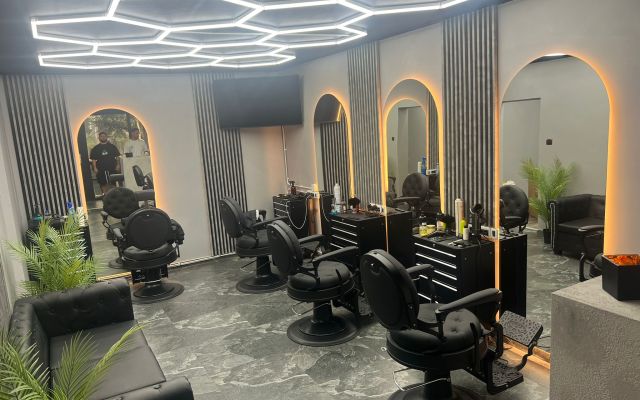 The Barber Club