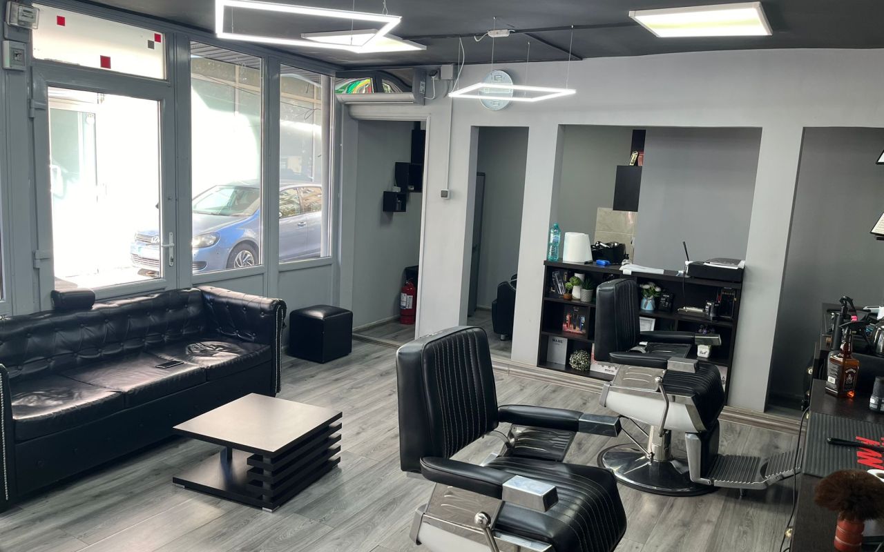 Husky Barber Studio Husky Barber Studio